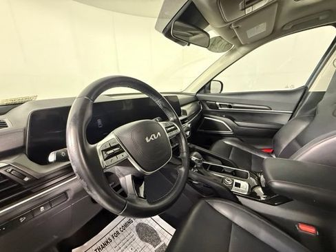 Used 2024 Kia Telluride S w/ S Sunroof Package AWD/4WD image 4