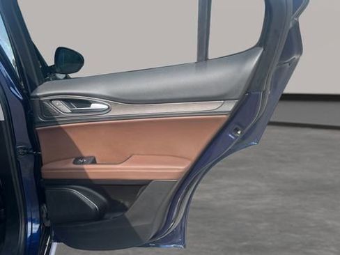 Used 2021 Alfa Romeo Stelvio Ti w/ Nero Edizione image 48