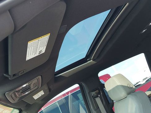 Used 2024 Chevrolet Silverado 2500 LT image 24