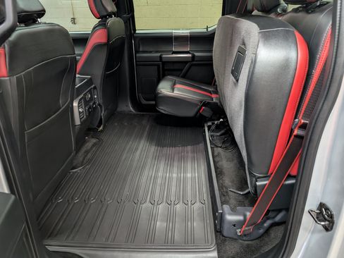 Used 2017 Ford F150 XLT w/ Equipment Group 302A Luxury AWD/4WD image 8