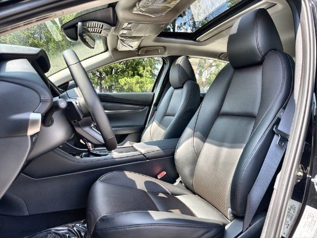 New 2026 MAZDA MAZDA3 2.5 Turbo Sedan w/Premium Plus AWD/4WD image 11