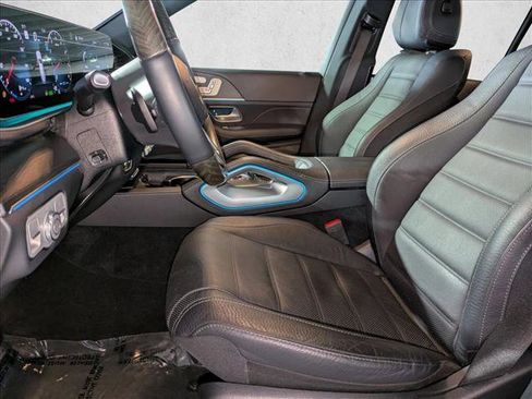 Certified 2023 Mercedes-Benz GLS 580 4MATIC image 21