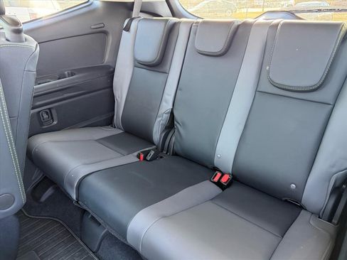 Used 2024 Subaru Ascent Onyx Edition image 14