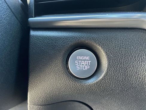 Certified 2025 Kia Sorento SX Prestige w/ Olive Brown Leather Package image 33