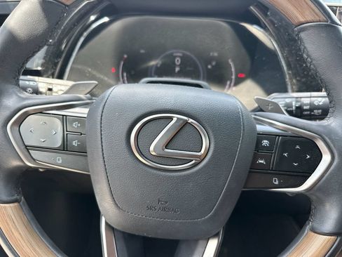 Used 2023 Lexus RX 350 w/ Accessory Package (Z1) AWD/4WD image 24