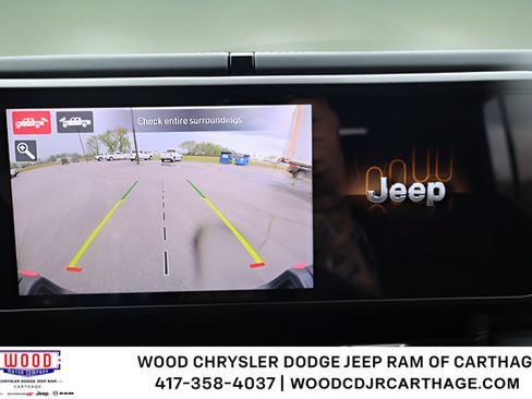Used 2025 Jeep Gladiator Rubicon AWD/4WD image 24
