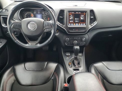 Used 2020 Jeep Cherokee Trailhawk w/ Cold Weather Group image 29