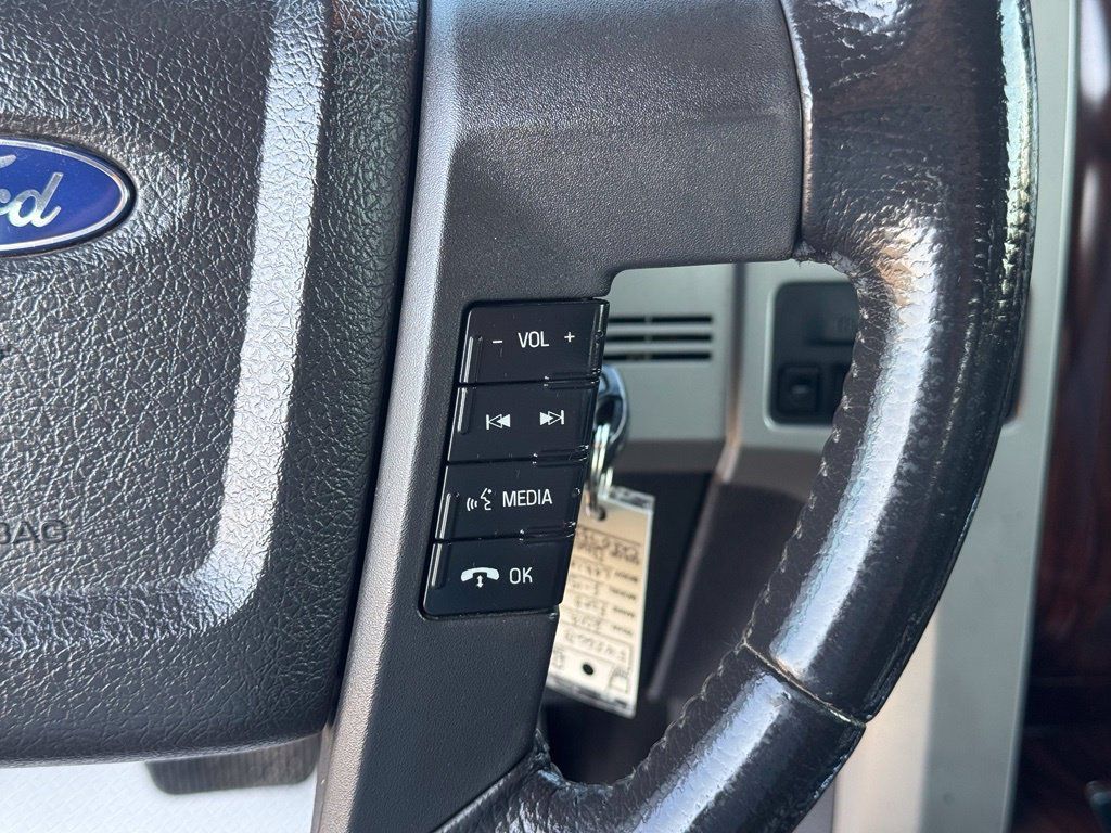 Used 2012 Ford F150 Lariat w/ Lariat Chrome Pkg AWD/4WD image 13