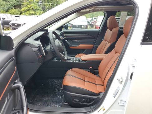 New 2025 MAZDA CX-50 AWD 2.5 Turbo w/ Weather Package image 11