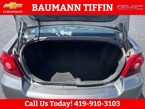 Used 2012 Dodge Avenger SE FWD image 30