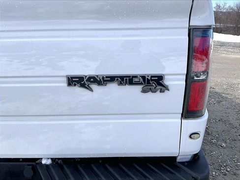 Used 2011 Ford F150 Raptor w/ Raptor Luxury Pkg image 8