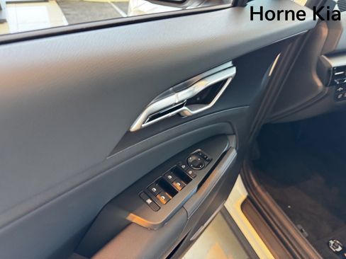 New 2026 Kia Sportage EX image 10