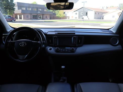 Used 2017 Toyota RAV4 Limited AWD/4WD image 16