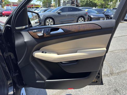 Used 2019 Mercedes-Benz GLS 450 4MATIC w/ Premium 1 Package image 39