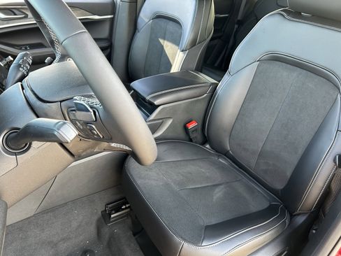 New 2026 Jeep Grand Cherokee Altitude image 17