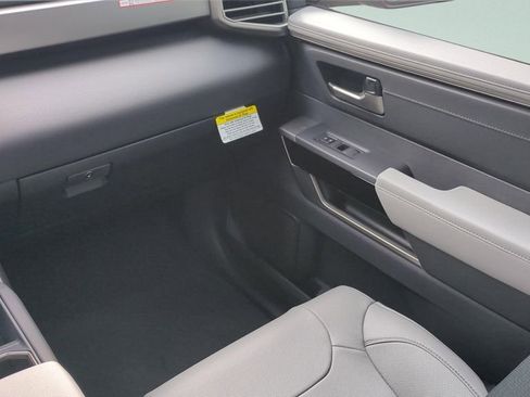 New 2026 Toyota Tundra Limited AWD/4WD image 15
