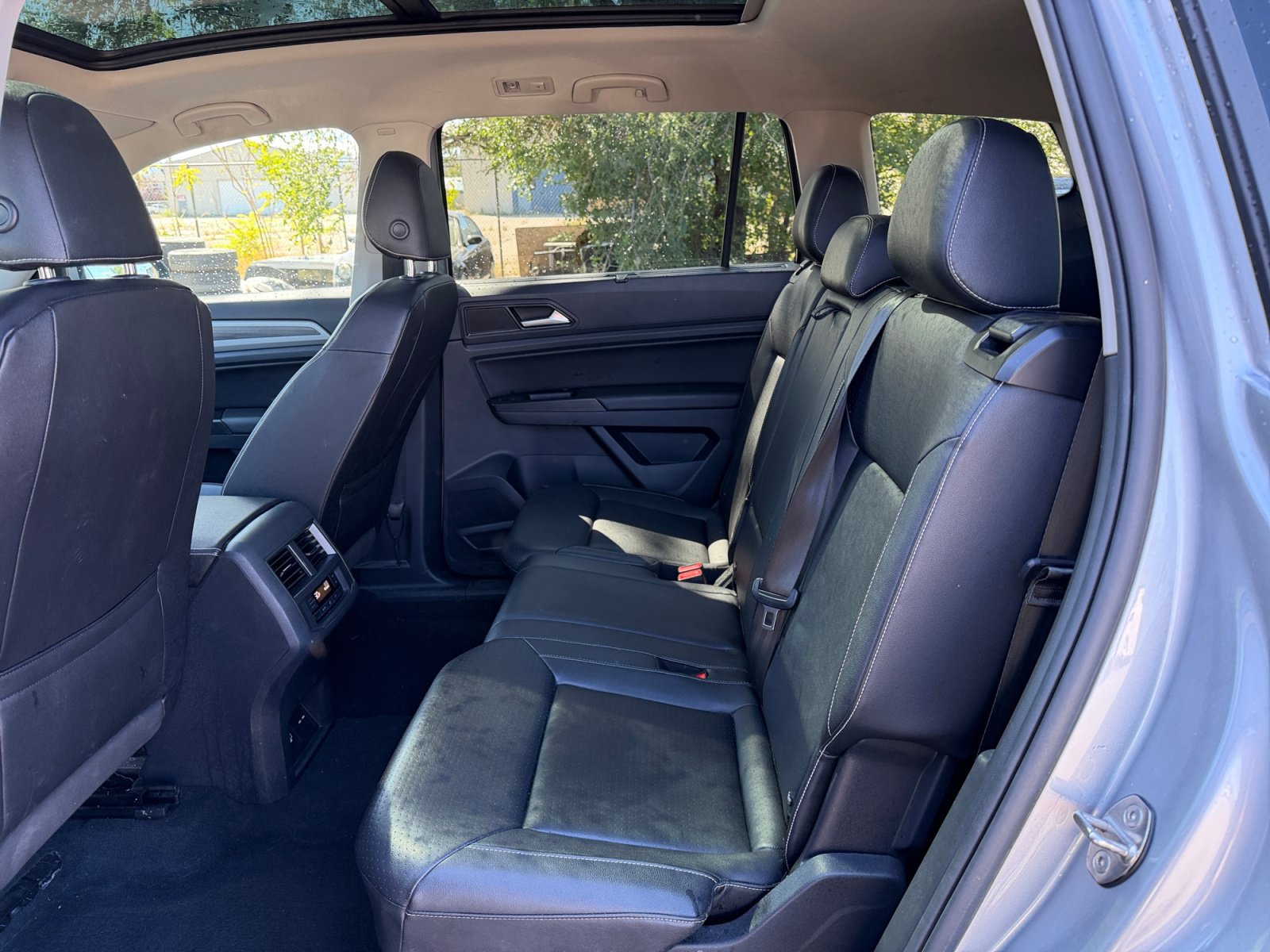 Used 2021 Volkswagen Atlas SEL AWD/4WD image 26