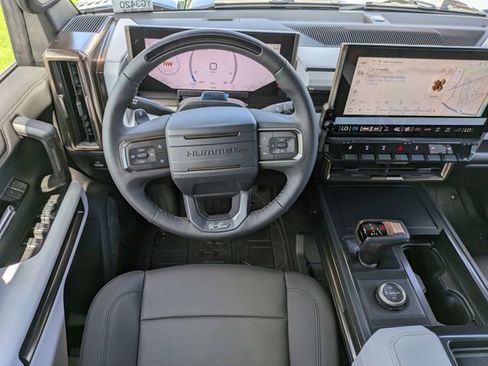 New 2025 GMC Hummer EV 2X w/ Extreme Off-Road Package image 16