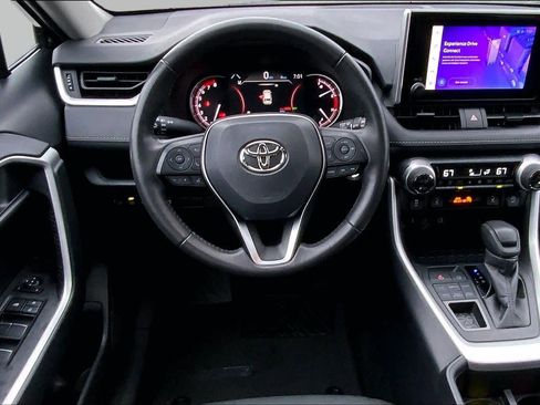 Used 2025 Toyota RAV4 XLE w/ Weather Package AWD/4WD image 6