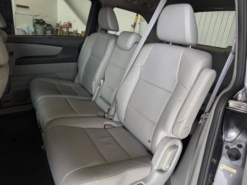 Used 2016 Honda Odyssey EX-L image 7