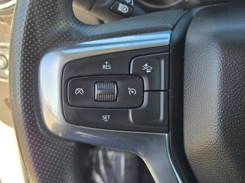 Used 2023 Chevrolet Blazer LT w/ Driver Confidence Package image 17