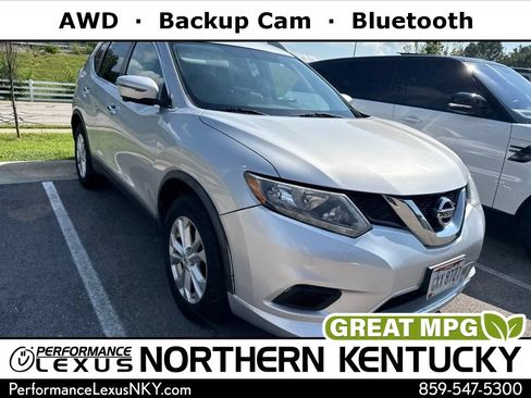 Used 2016 Nissan Rogue SV w/ SV Premium Package AWD/4WD image 1