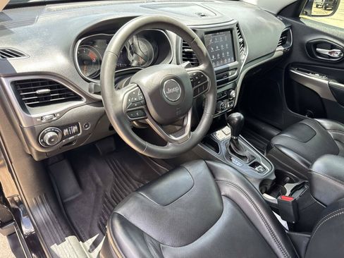 Used 2022 Jeep Cherokee Latitude Lux w/ Sun & Sound Group FWD image 18