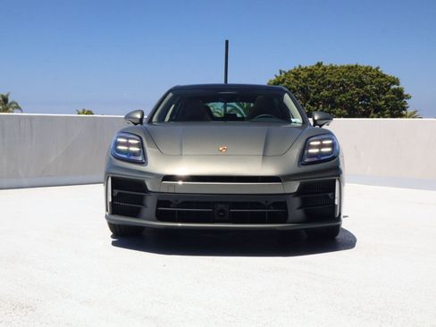 New 2026 Porsche Panamera image 6