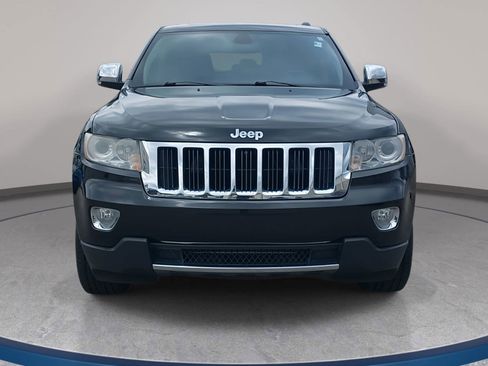 Used 2013 Jeep Grand Cherokee Limited AWD/4WD image 2