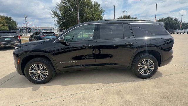 Certified 2026 Chevrolet Traverse LT FWD image 5