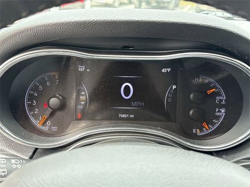 Used 2019 Jeep Grand Cherokee Limited w/ Luxury Group II image 38