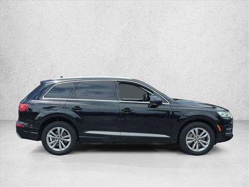 Used 2018 Audi Q7 3.0T Premium Plus w/ Premium Plus Package AWD/4WD image 4