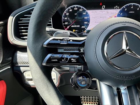 Used 2024 Mercedes-Benz GLE 63 AMG S w/ Driver Assistance Package image 18