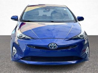 Used 2018 Toyota Prius Four Touring video 3