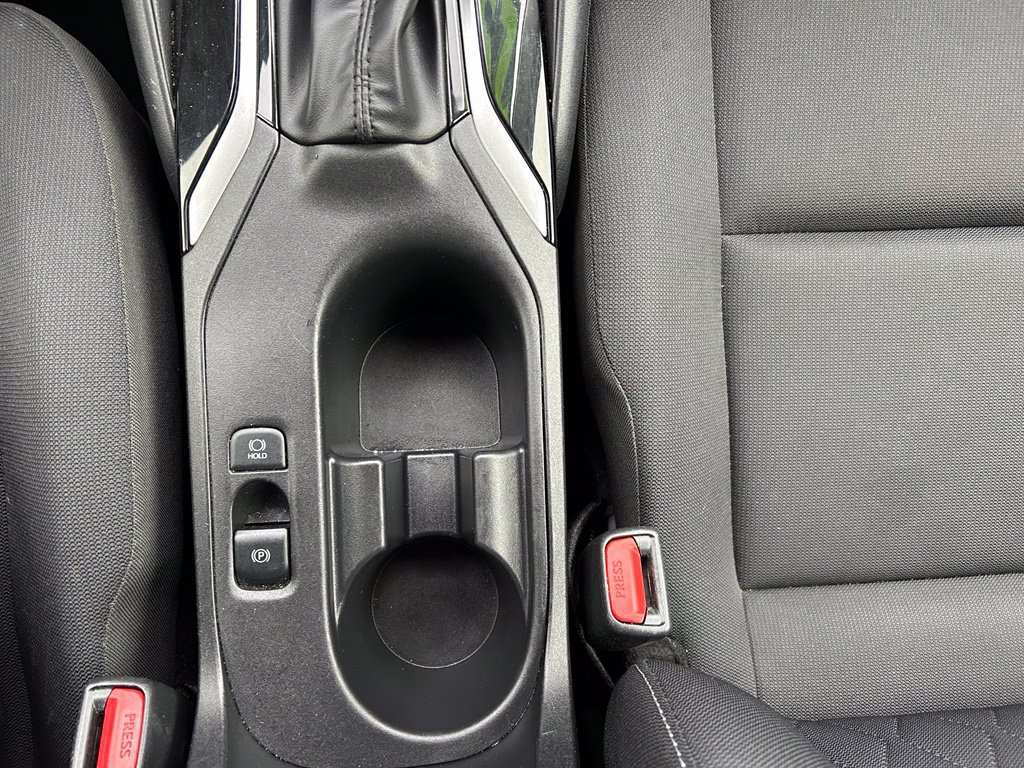 Used 2025 Toyota Corolla LE w/ Carpet Mat Package (TMS) FWD image 20