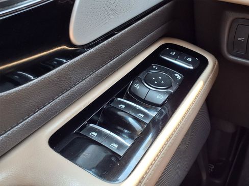 Used 2020 Lincoln Aviator Reserve w/ Equipment Group 202A AWD/4WD image 10