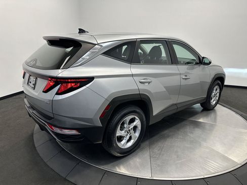 Used 2022 Hyundai Tucson SE AWD/4WD image 6