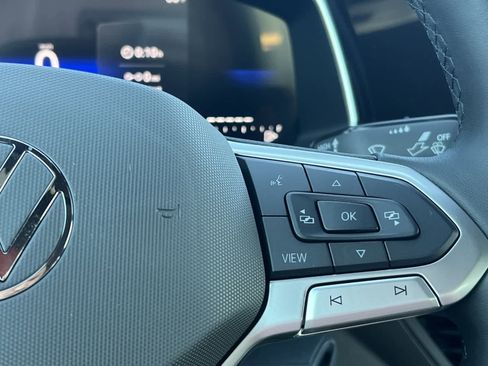 Used 2024 Volkswagen Jetta Sport image 27