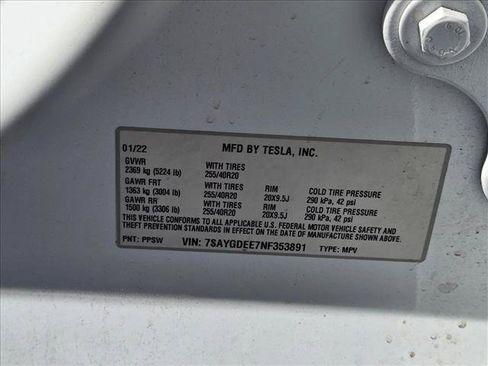 Used 2022 Tesla Model Y Long Range AWD/4WD image 28