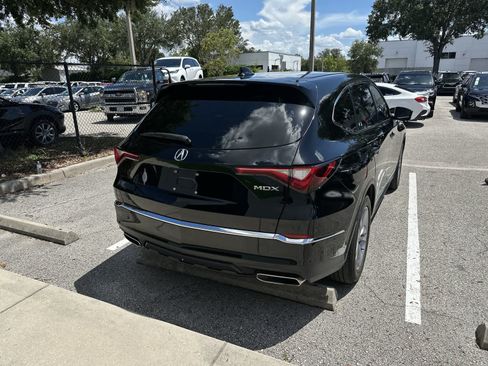 Used 2024 Acura MDX FWD image 8