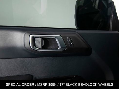 Used 2024 Ford Bronco Raptor AWD/4WD image 11