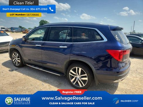 Used 2017 Honda Pilot Touring image 3
