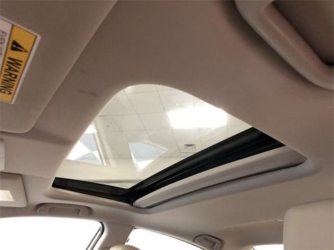 Used 2017 Honda Civic Touring image 21