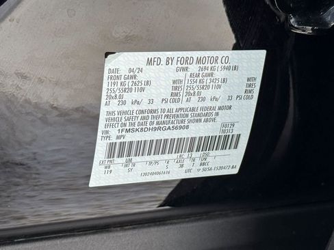 Certified 2024 Ford Explorer XLT w/ Equipment Group 202A image 25