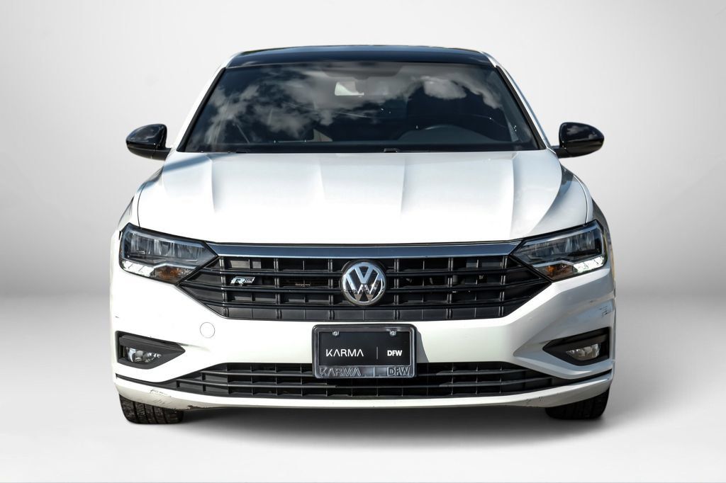 Used 2019 Volkswagen Jetta R-Line FWD image 3