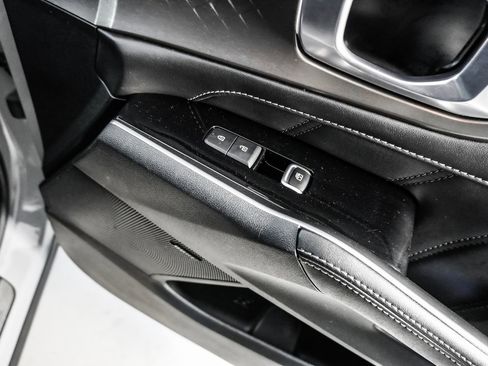 Used 2022 Kia Sorento SX image 42