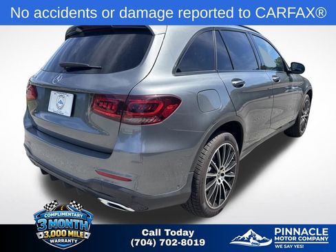 Used 2021 Mercedes-Benz GLC 300 w/ AMG Line image 4