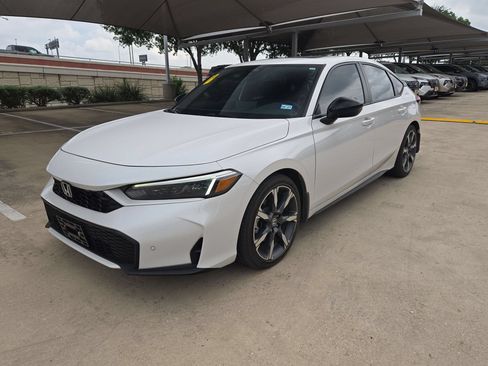 Used 2025 Honda Civic Sport Touring image 7