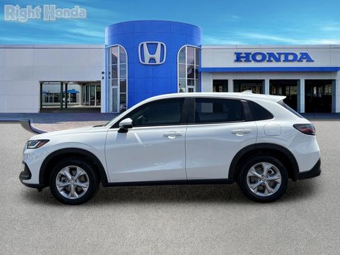 Certified 2025 Honda HR-V LX image 4