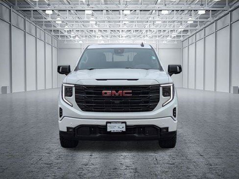 Used 2024 GMC Sierra 1500 Elevation w/ Elevation Premium Package AWD/4WD image 8